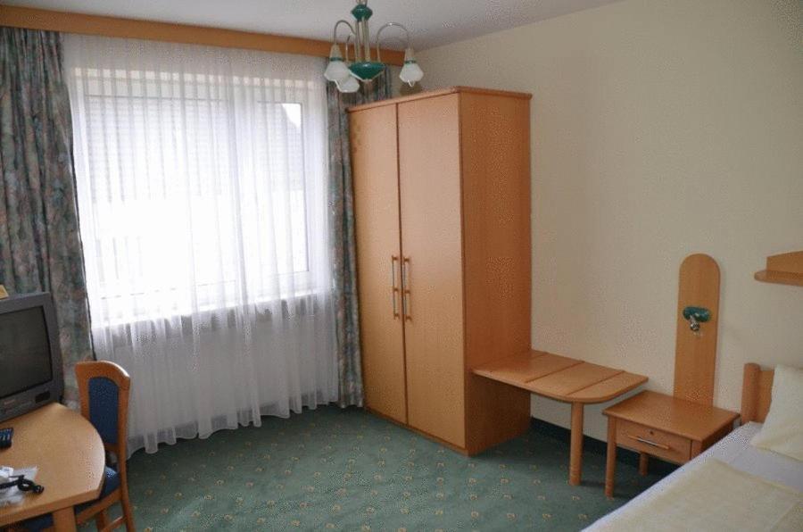 Hotel Garni Bad Schallerbach Zewnętrze zdjęcie
