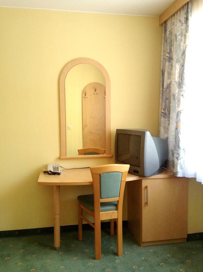 Hotel Garni Bad Schallerbach Zewnętrze zdjęcie