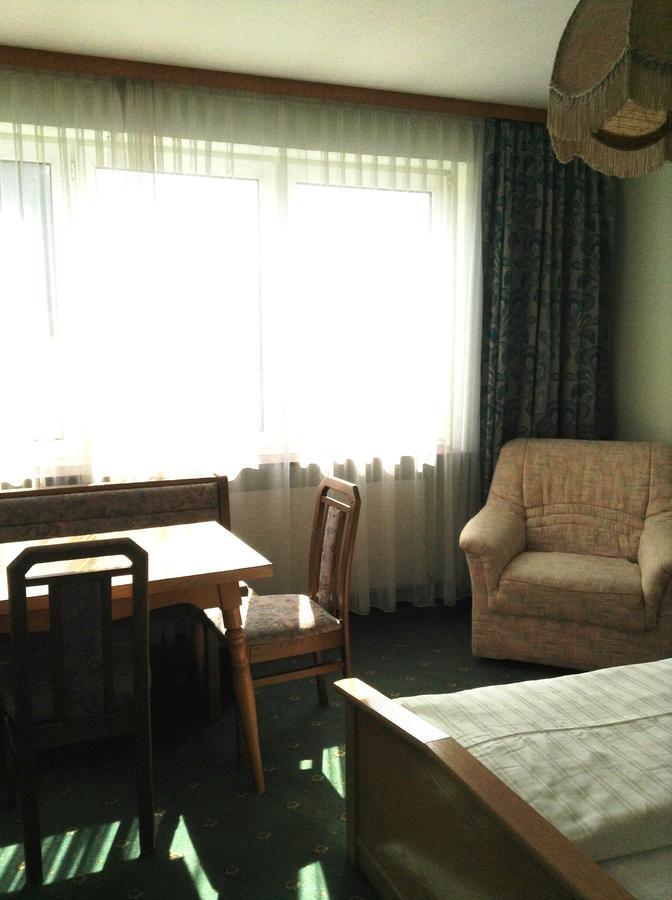 Hotel Garni Bad Schallerbach Zewnętrze zdjęcie