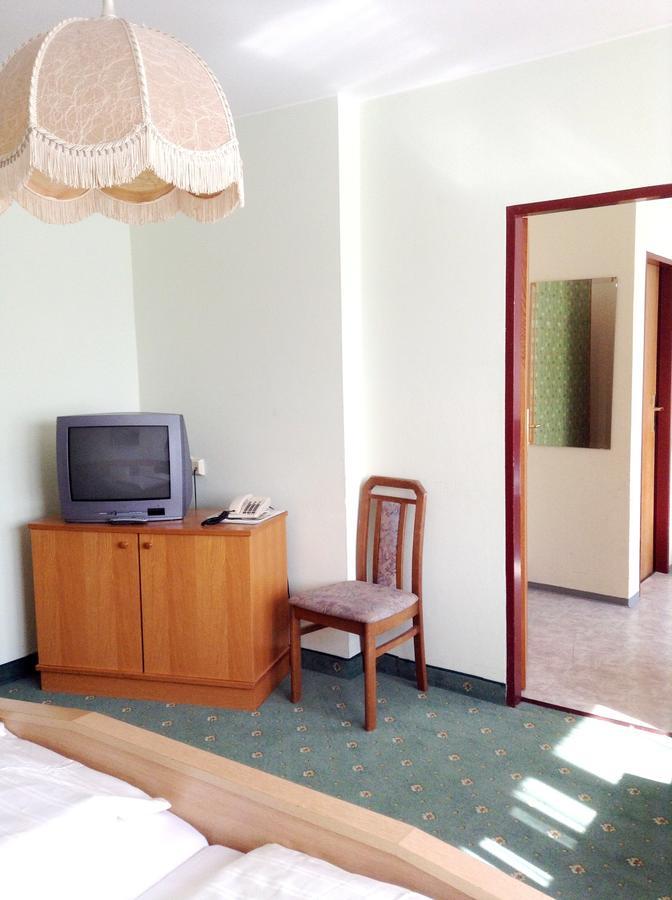 Hotel Garni Bad Schallerbach Zewnętrze zdjęcie